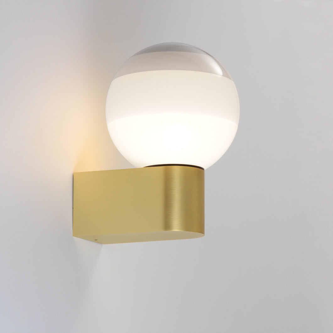 Dipping Horizontal Wall Light