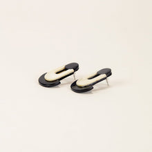 Load image into Gallery viewer, Geometric Horn Earrings